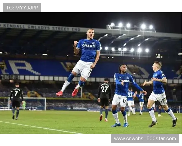 水晶宫客场一球小胜伯恩利，埃泽复出助球队拿下关键三分